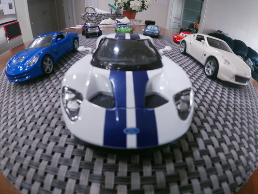 2017 Ford GT Scale 1/38 by Kinsmart / white/ wind up toy car dieccast