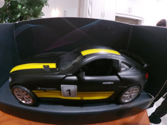 Montoy Die-cast Model Mercedes Benz AMG GT   Pull Back action