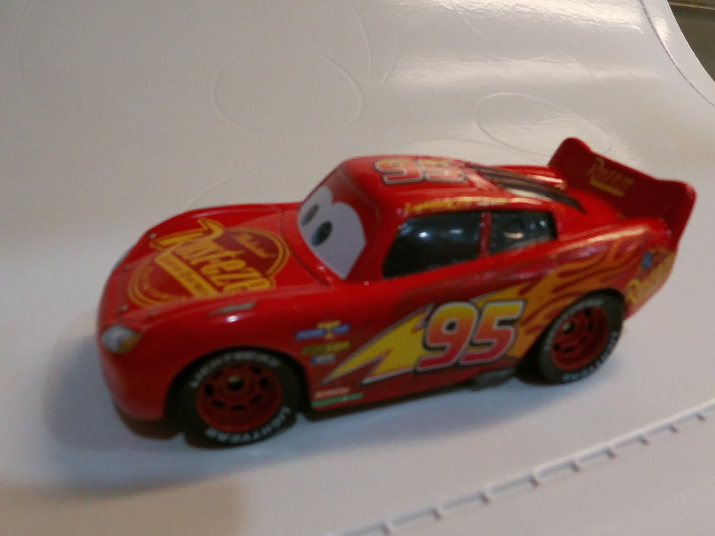 Pixar Cars World Grand Prix Racers Lightning McQueen