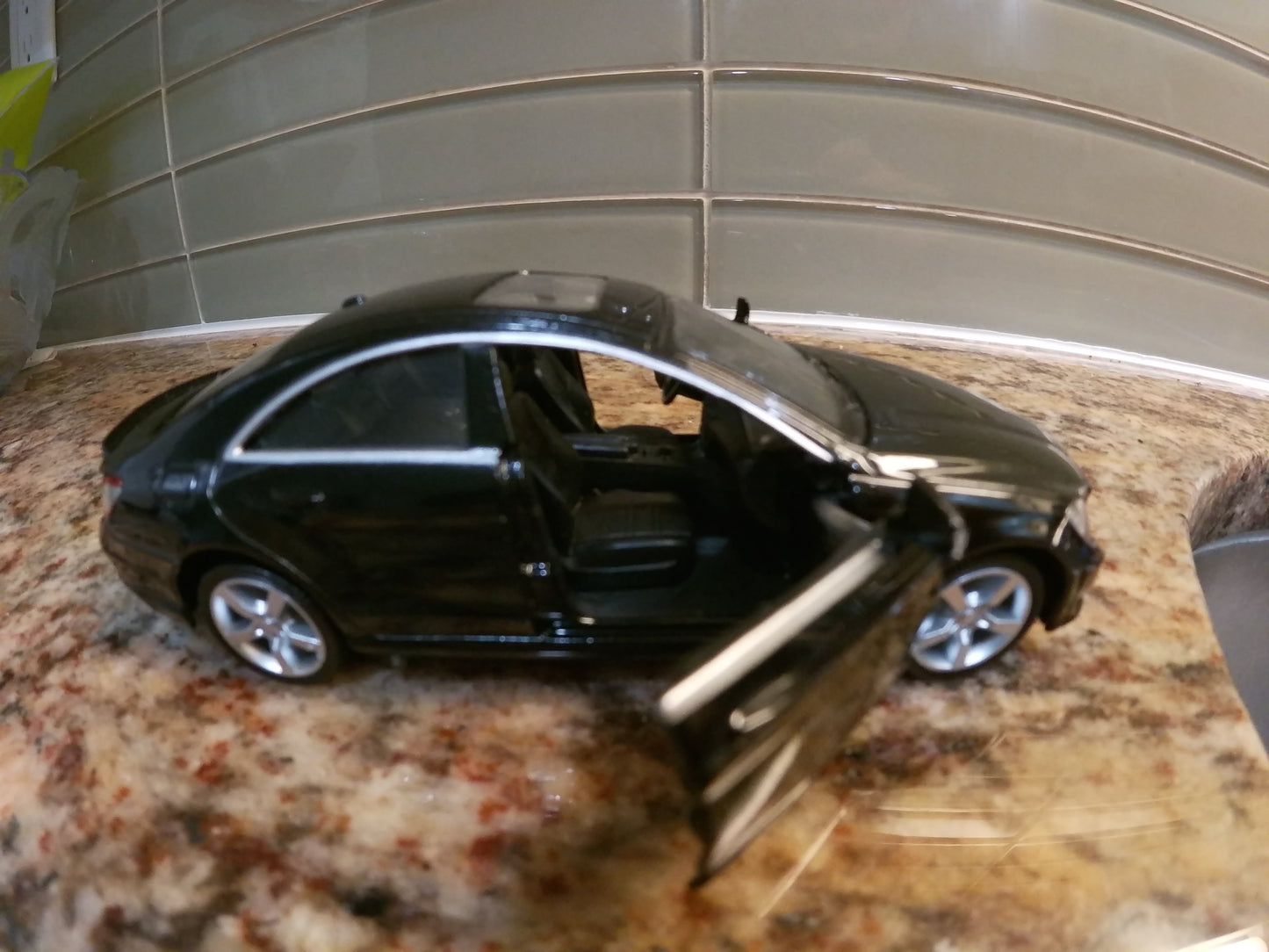 Mercedes Benz CLS 63 AMG A licensed product Pull back action doors open