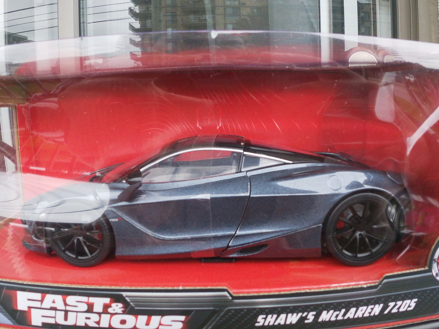 Fast & Furious Shaw's Mclaren 7205 Official product  Jada Toys